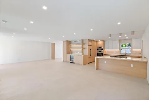 $1,849,000 | 107 Sandal Lane, Unit 2, Palm Beach Shores, FL 33404