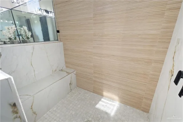 $327,500 | 812 Spring Drive, Alton, TX 78573