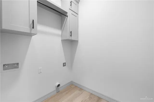 $327,500 | 812 Spring Drive, Alton, TX 78573