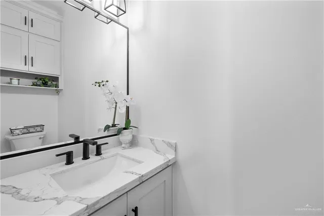 $327,500 | 812 Spring Drive, Alton, TX 78573