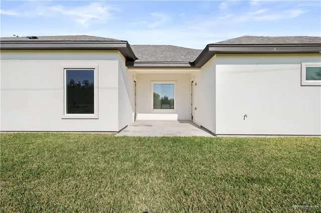 $327,500 | 812 Spring Drive, Alton, TX 78573