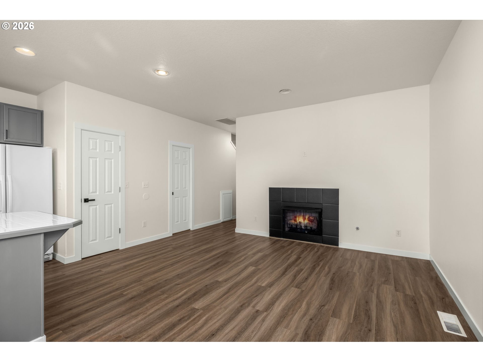 3273 Southwest 179th Terrace Beaverton, OR 97003 - Photo 14 of 32