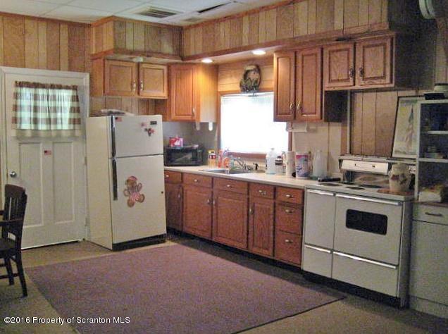 3916 Windy Valley Road Mehoopany, PA 18629 - Photo 4 of 11 Gallery Image 4