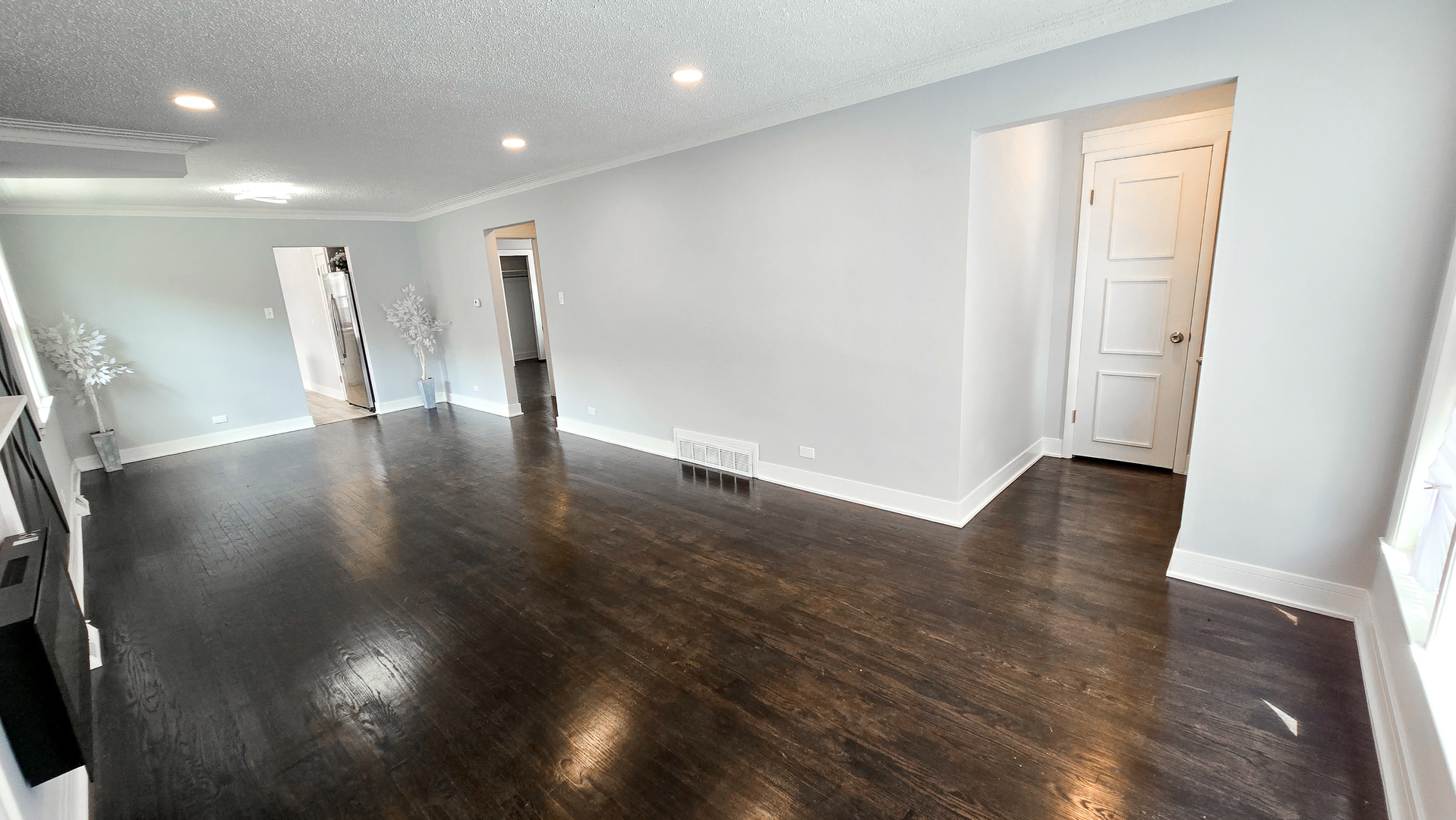 7854 South Hamilton Avenue Chicago, IL 60620 - Photo 20 of 28