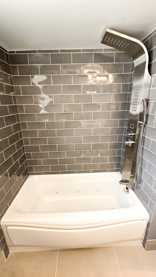 7854 South Hamilton Avenue Chicago, IL 60620 - Photo 6 of 28
