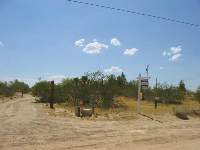 20831 West Cheyenne Road Buckeye, AZ 85326 - Photo 1 of 6 Primary Photo