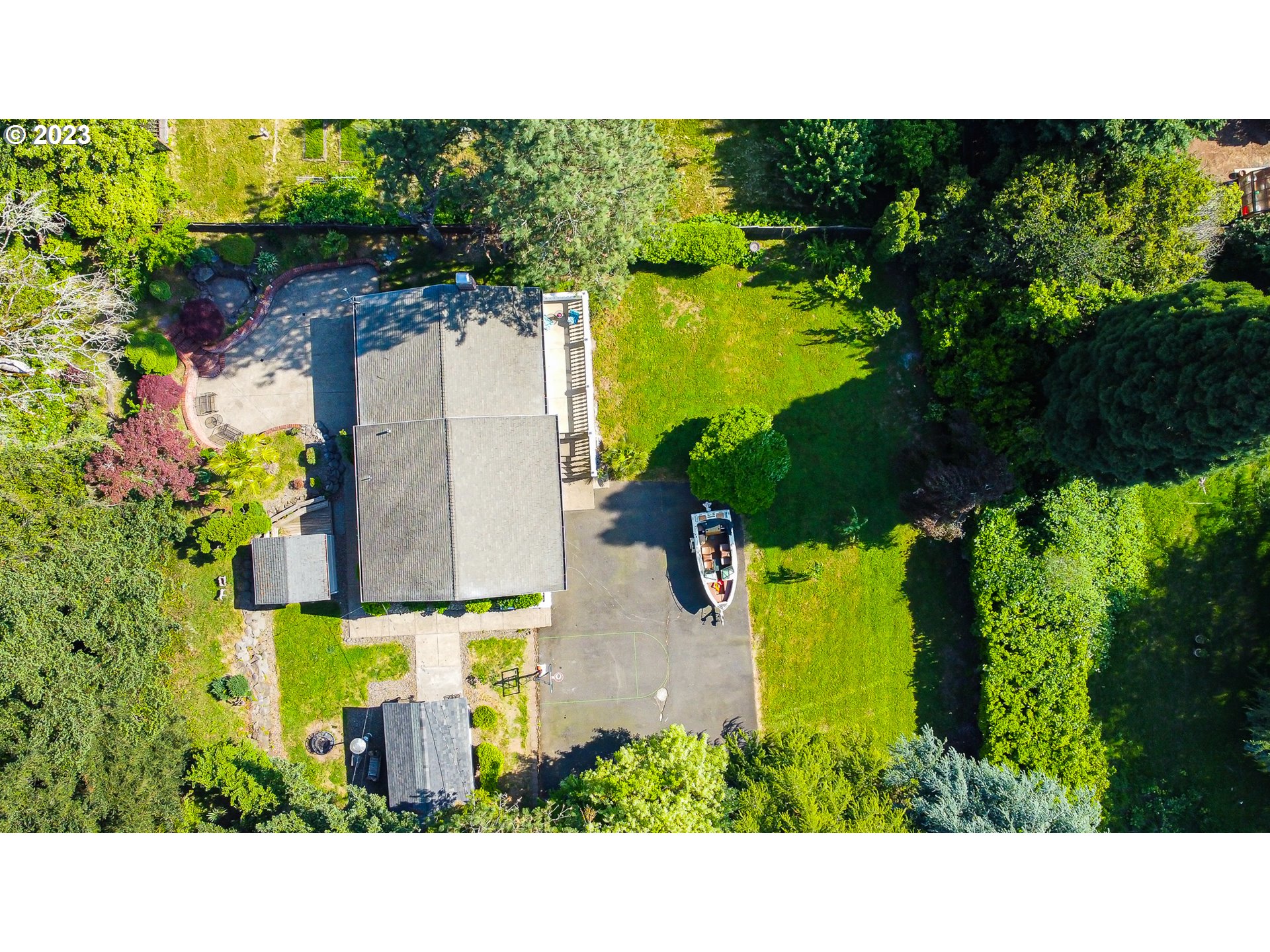 9300 Southeast Idleman Road Happy Valley, OR 97086 - Photo 3 of 45 Gallery Image 3