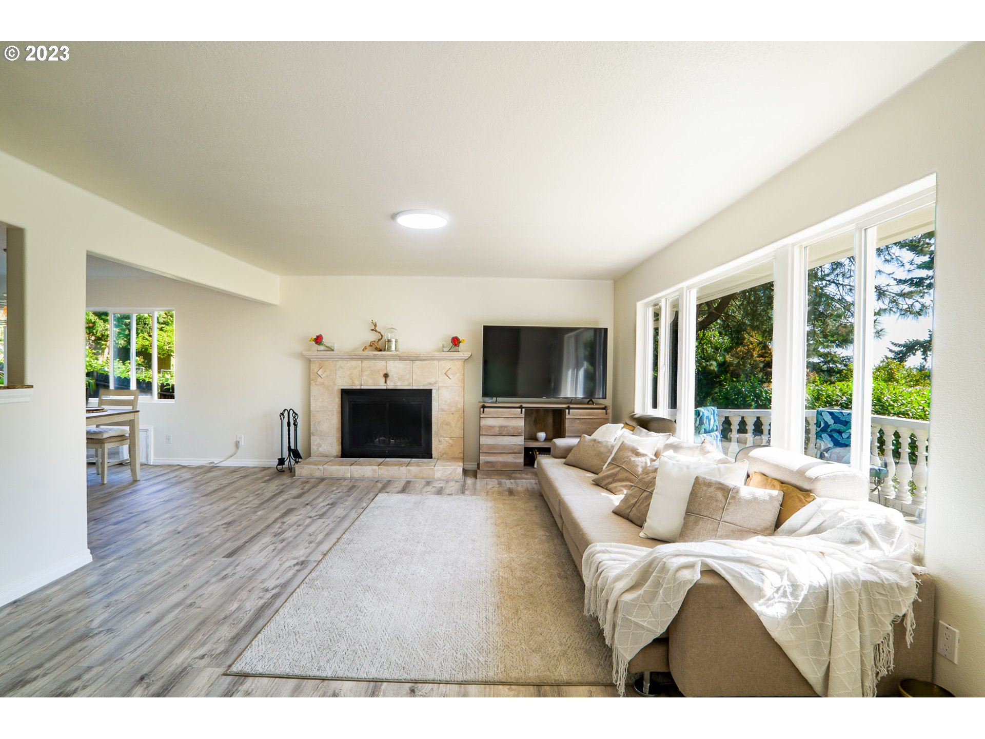 9300 Southeast Idleman Road Happy Valley, OR 97086 - Photo 4 of 45 Gallery Image 4