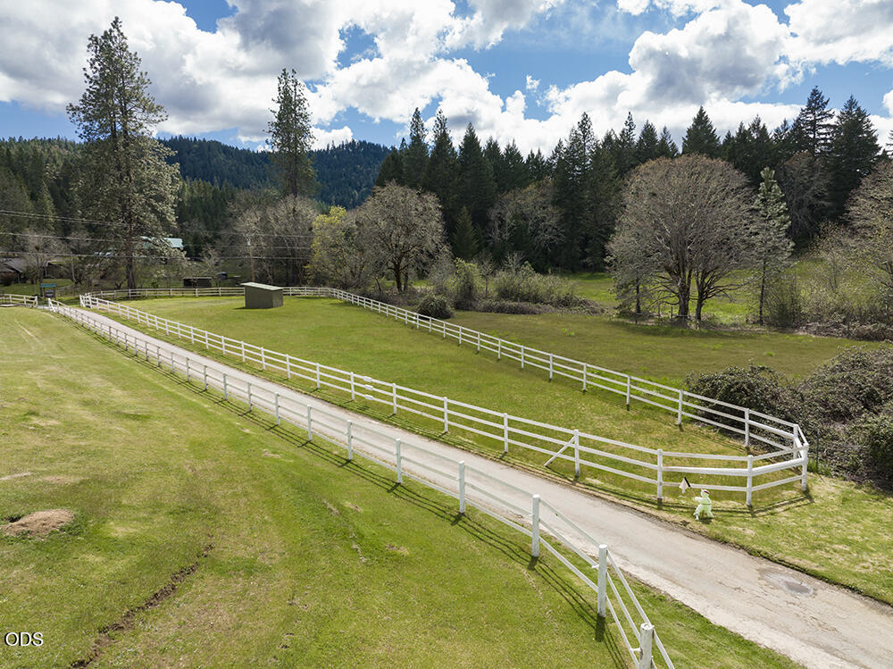910 Reeves Creek Road Selma, OR 97538 - Photo 62 of 73