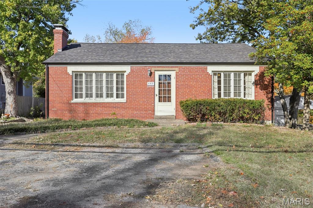 4519 Ringer Road St. Louis, MO 63129 - Photo 1 of 30 Gallery Image 1