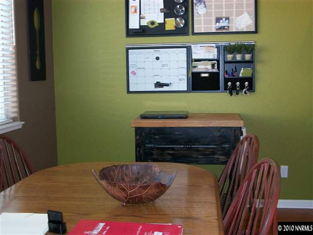 1645 Arboleda Drive Reno, NV 89521 - Photo 2 of 9 Photo 2