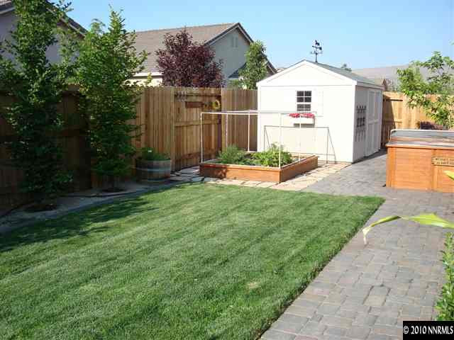1645 Arboleda Drive Reno, NV 89521 - Photo 8 of 9 Photo 8