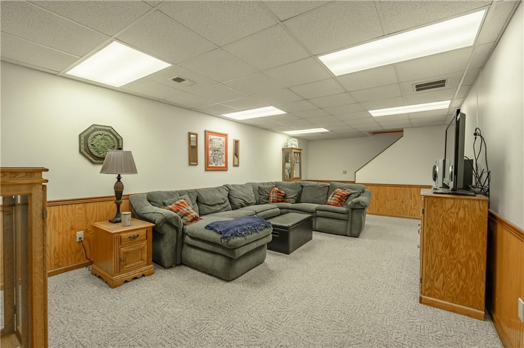 600 Enos Road Seymour, IN 47274 - Photo 40 of 51