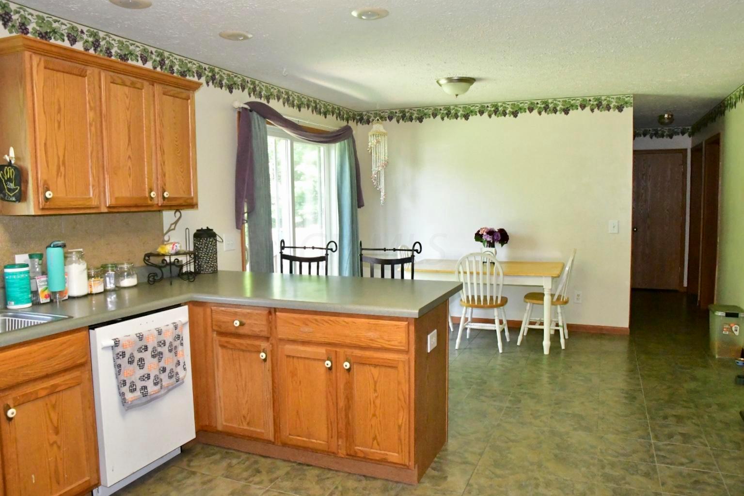 4530 Hill Road Dresden, OH 43821 - Photo 11 of 29