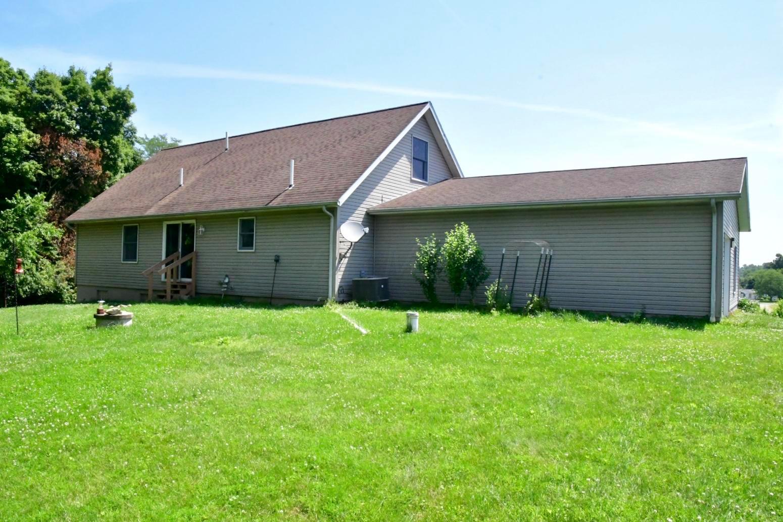 4530 Hill Road Dresden, OH 43821 - Photo 3 of 29
