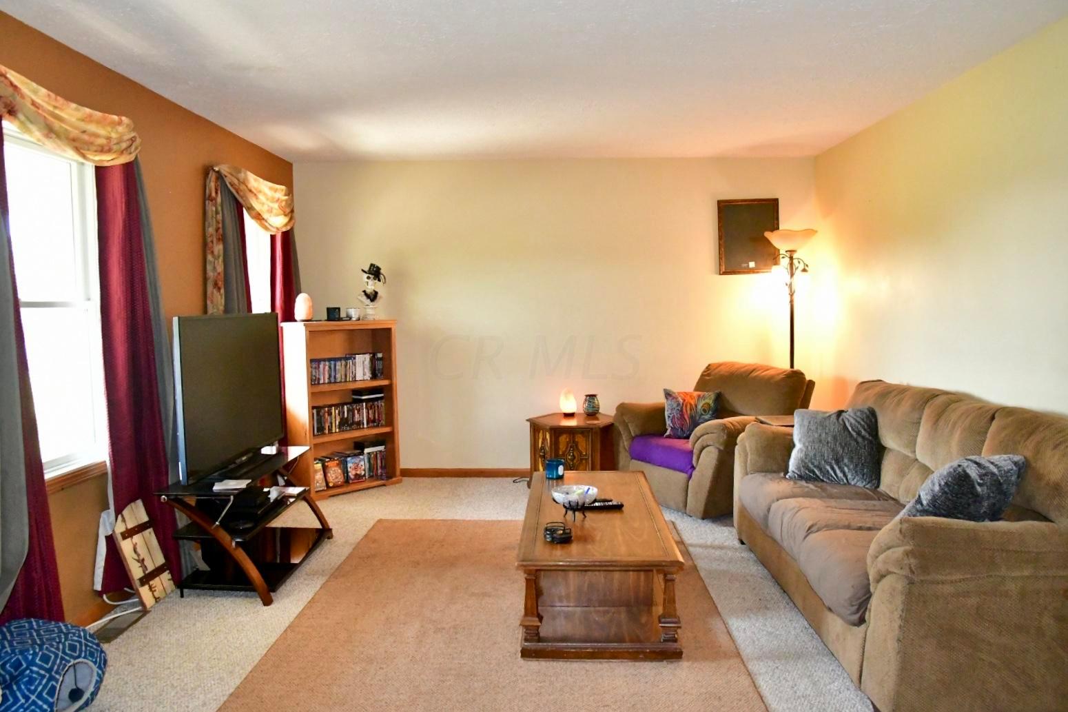 4530 Hill Road Dresden, OH 43821 - Photo 5 of 29