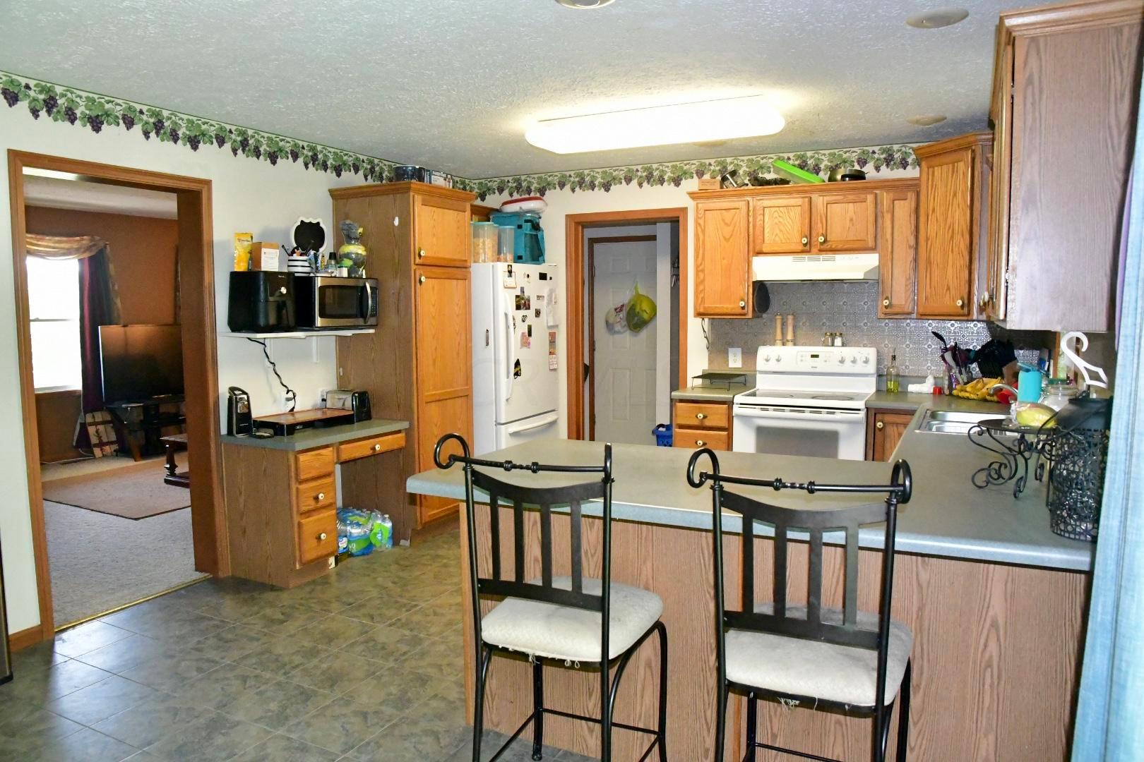 4530 Hill Road Dresden, OH 43821 - Photo 8 of 29