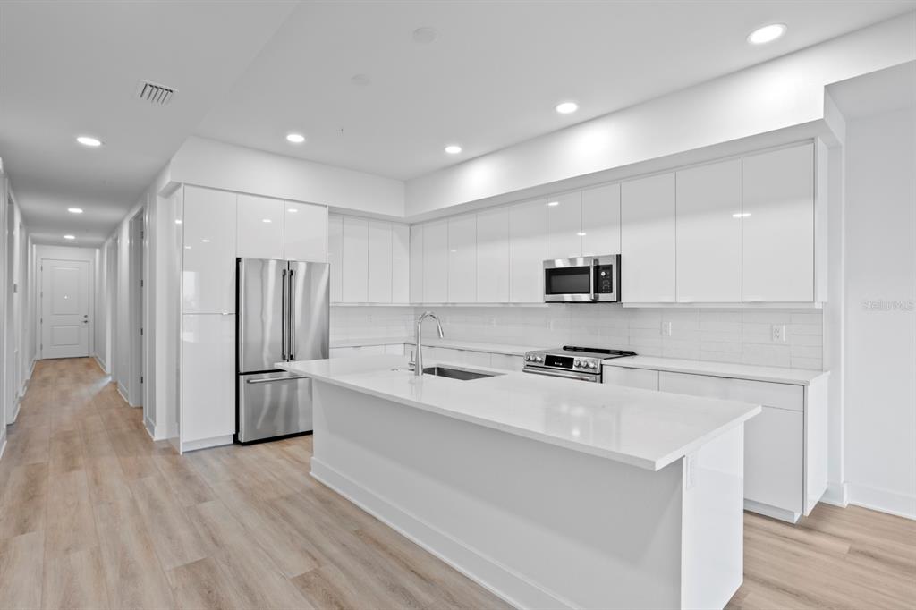 400 150th Avenue, Unit 305 Madeira Beach, FL 33708 - Photo 19 of 81