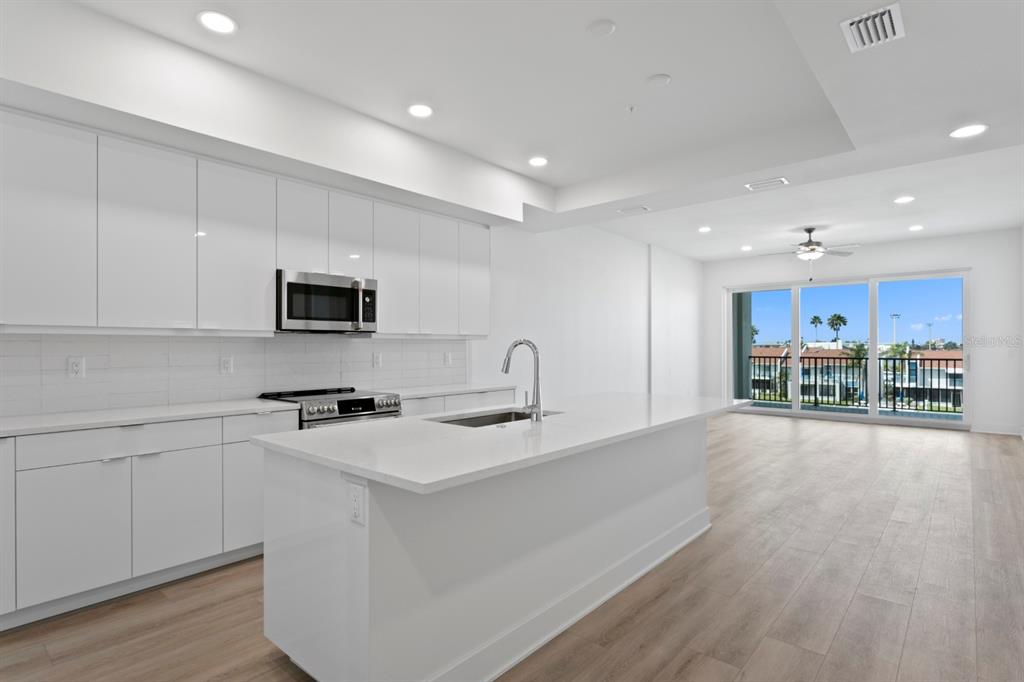 400 150th Avenue, Unit 305 Madeira Beach, FL 33708 - Photo 24 of 81