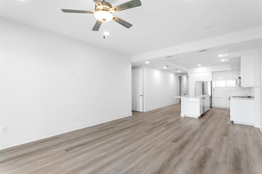 400 150th Avenue, Unit 305 Madeira Beach, FL 33708 - Photo 26 of 81