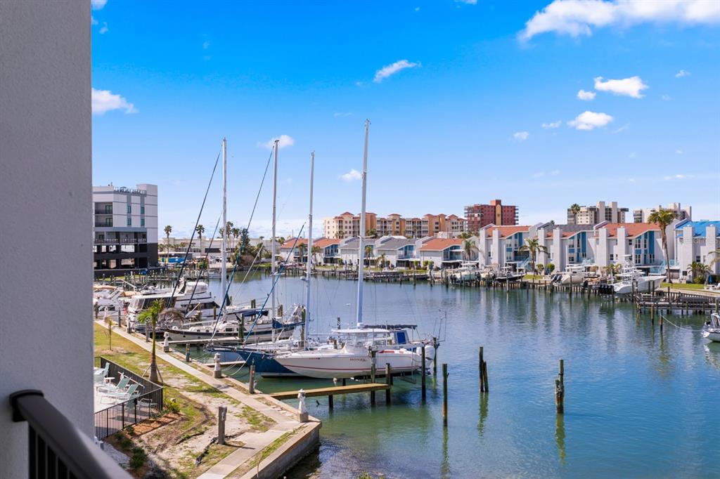 400 150th Avenue, Unit 305 Madeira Beach, FL 33708 - Photo 47 of 81