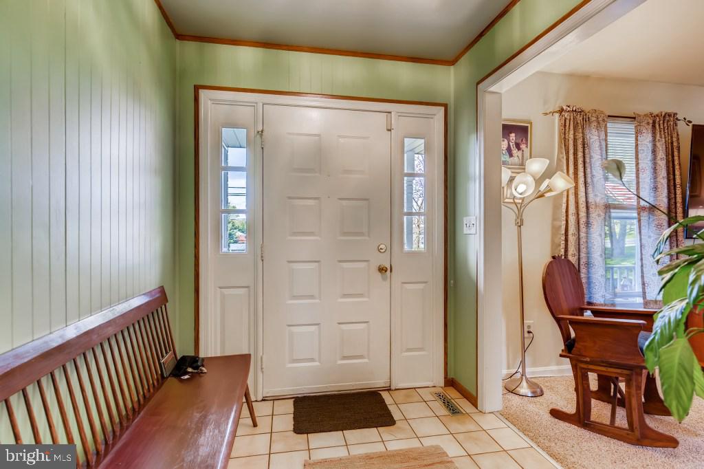 1033 Uniontown Road Westminster, MD 21158 - Photo 8 of 28