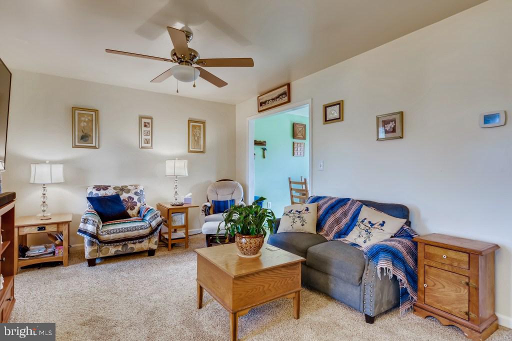 1033 Uniontown Road Westminster, MD 21158 - Photo 9 of 28