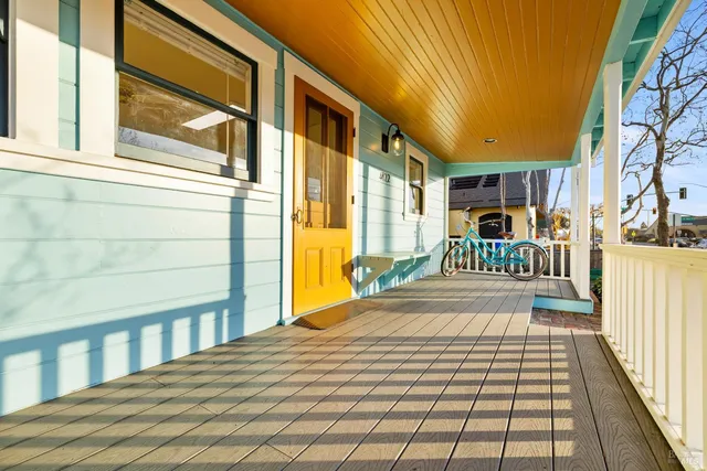 $856,000 | 472 5th Street West, Sonoma, CA 95476