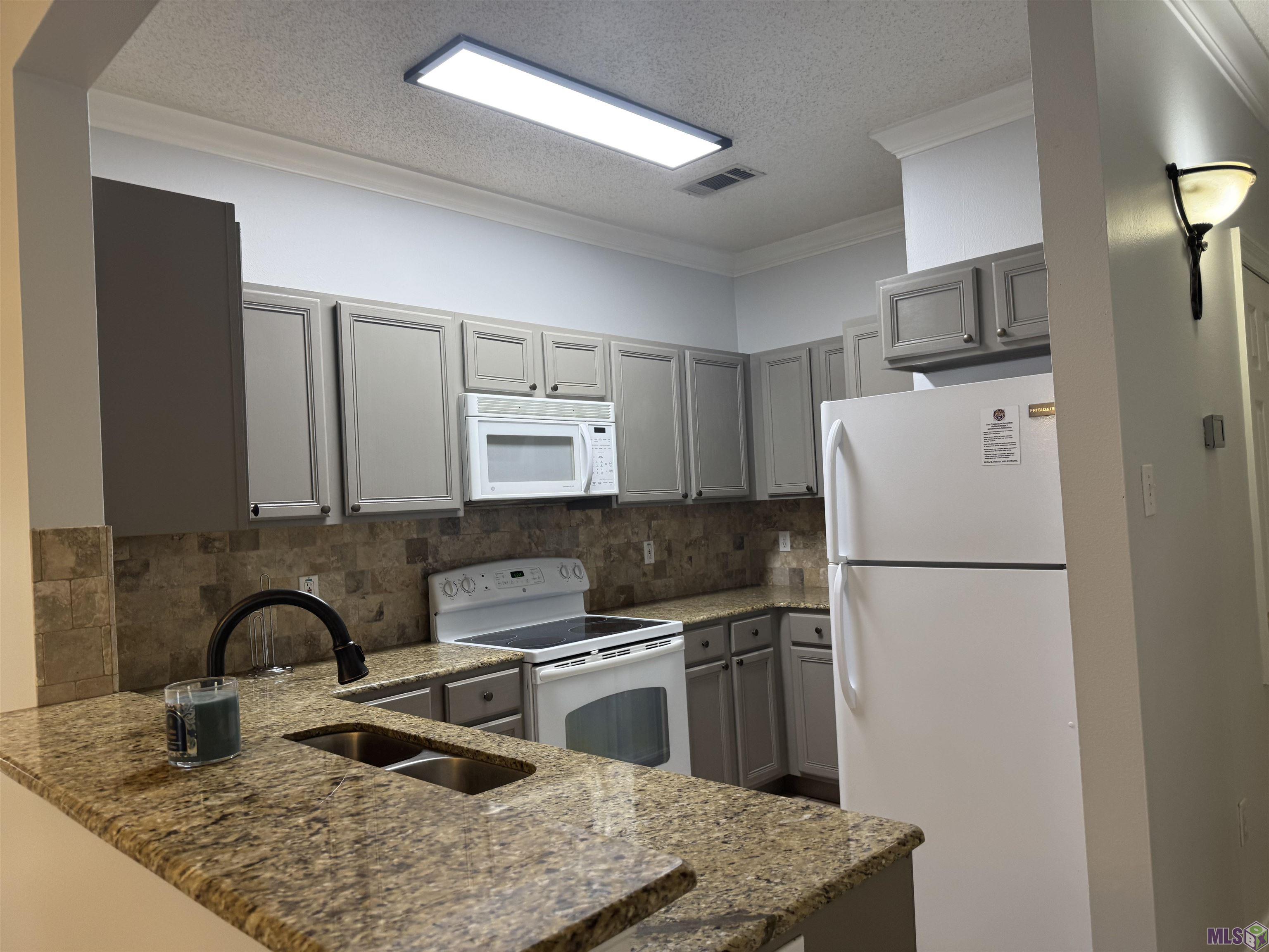 4464 Highland Road, Unit 503 Baton Rouge, LA 70808 - Photo 11 of 13 Gallery Image 11