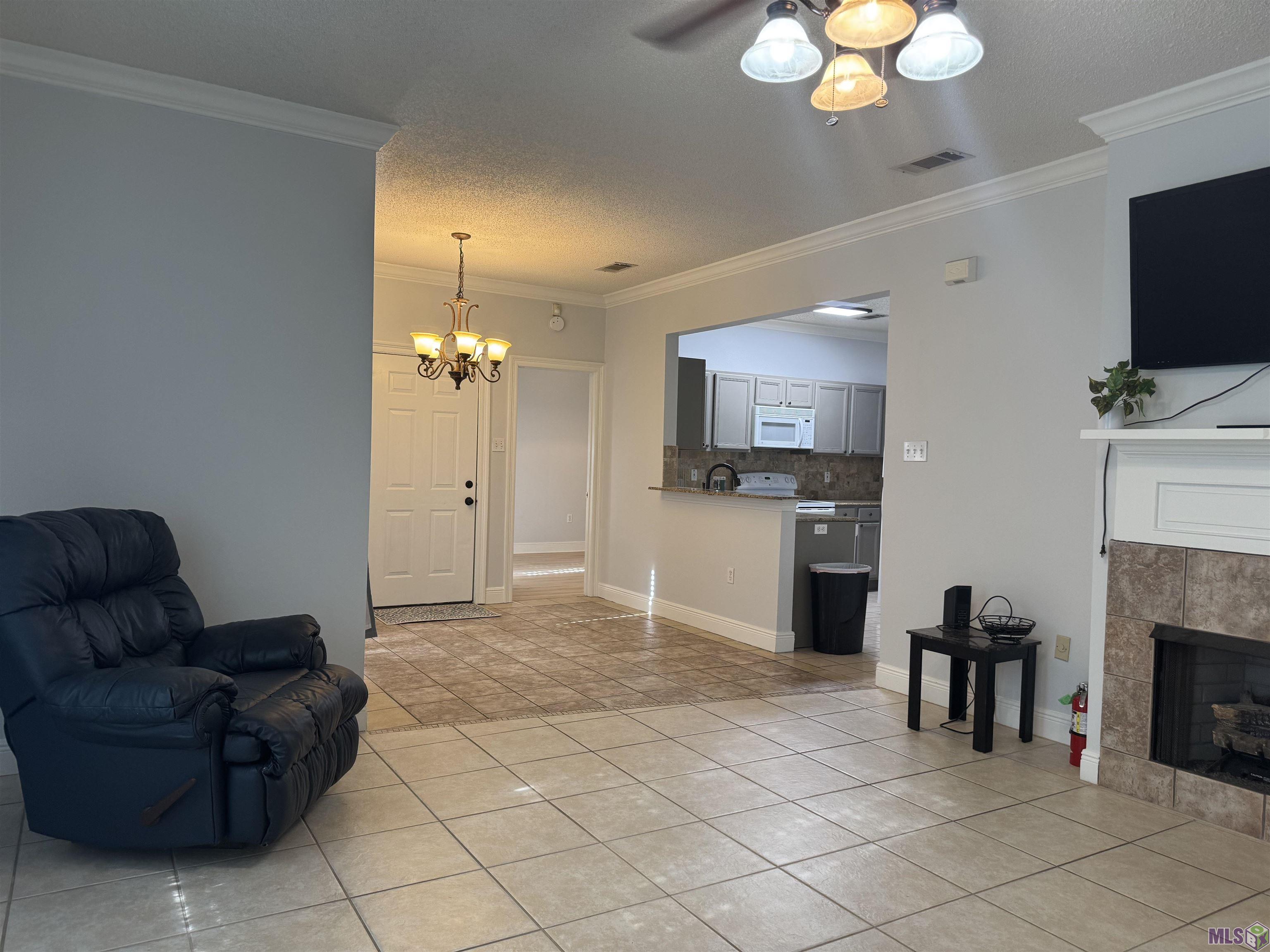 4464 Highland Road, Unit 503 Baton Rouge, LA 70808 - Photo 4 of 13 Gallery Image 4