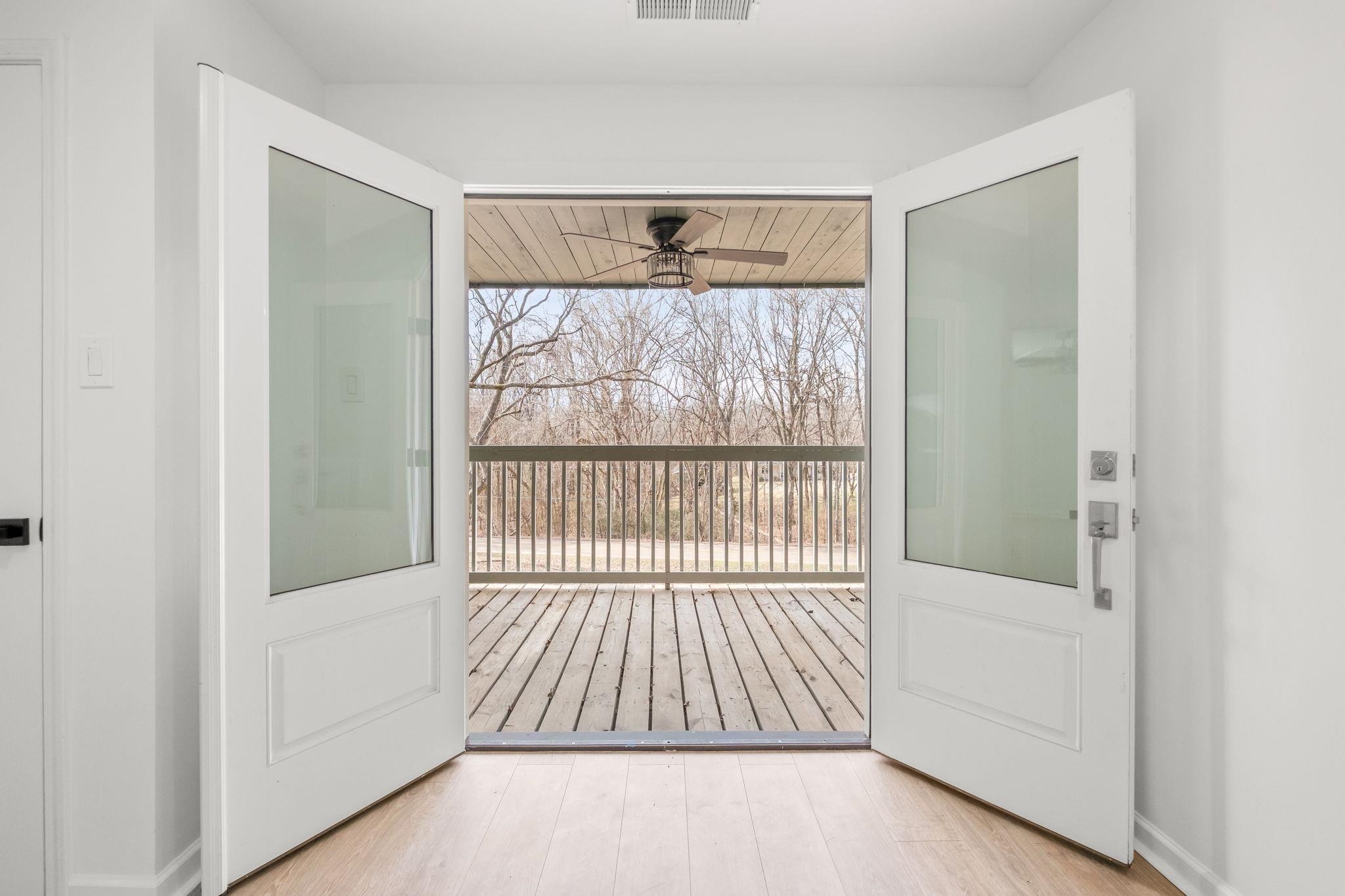 6224 Benjestown Road Memphis, TN 38127 - Photo 29 of 39 Entryway featuring wood finished floors and a ceiling fan
