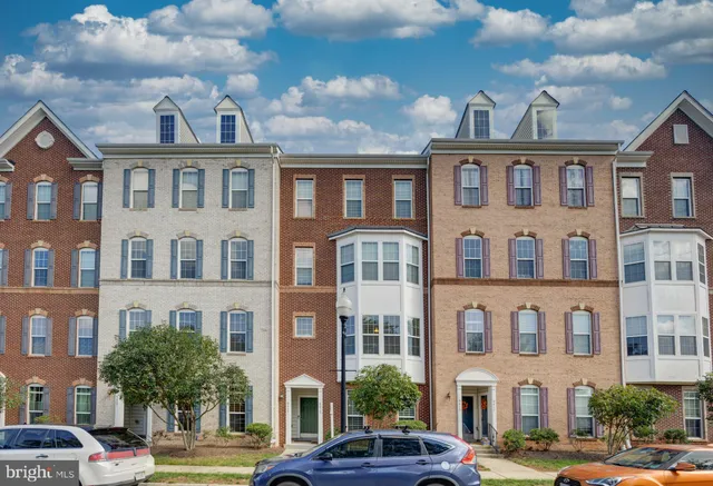 $399,900 | 9413 Stonewall Road, Manassas, VA 20110