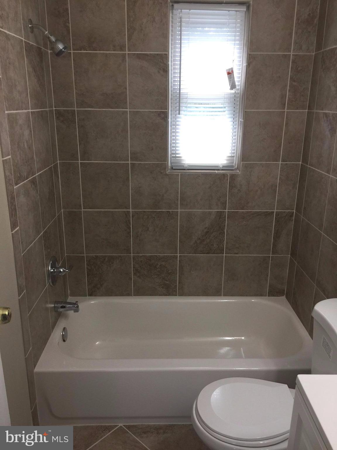 1023 Ruatan Street Silver Spring, MD 20903 - Photo 8 of 15 Bath