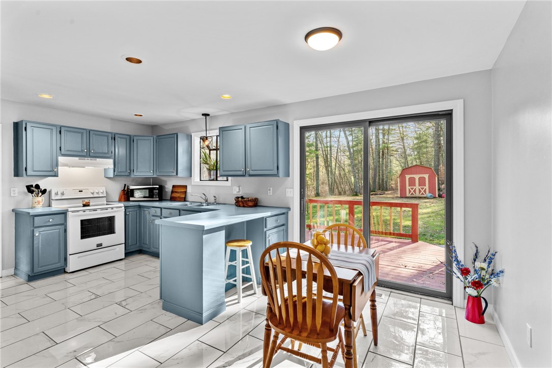 155 Whaley Hollow Road Coventry, RI 02816 - Photo 14 of 31 Breakfast nook in kitchen.