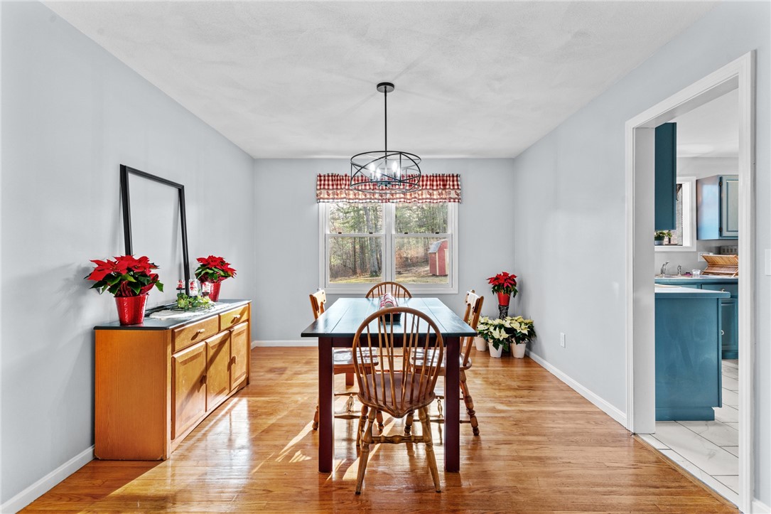 155 Whaley Hollow Road Coventry, RI 02816 - Photo 16 of 31 Dining room.