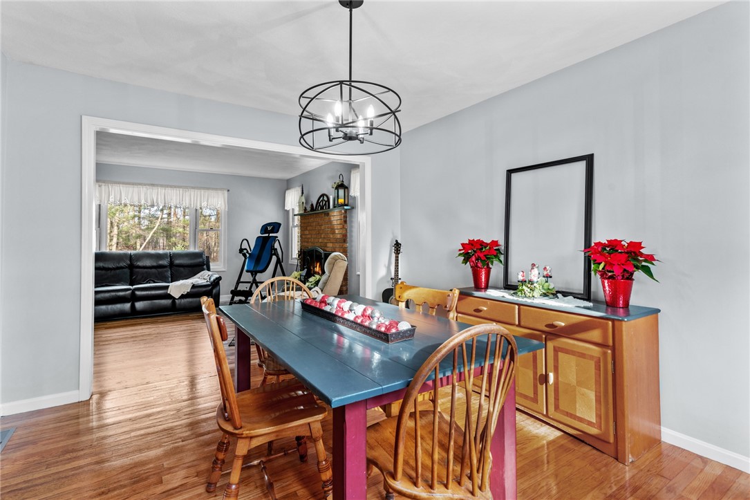 155 Whaley Hollow Road Coventry, RI 02816 - Photo 17 of 31 Dining room.