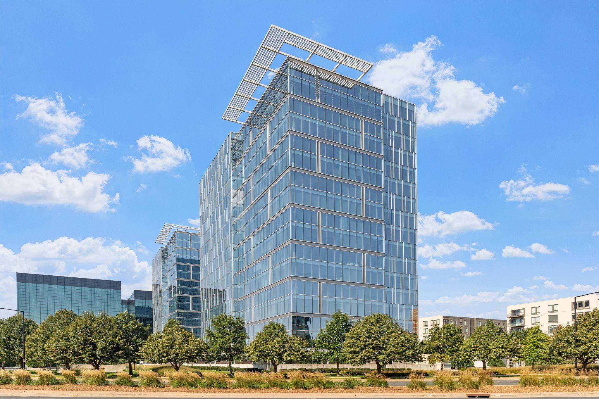 8151 33rd Avenue South, Unit 706 Bloomington, MN 55425 - Photo 1 of 35