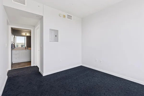$349,900 | 8151 33rd Avenue South, Unit 706, Bloomington, MN 55425
