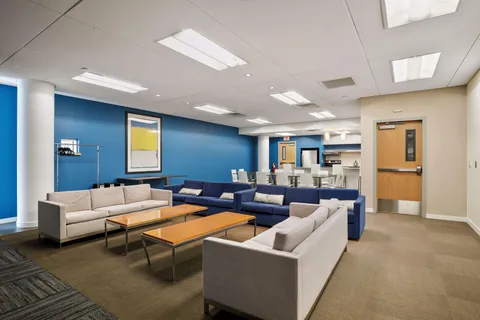 $379,900 | 8151 33rd Avenue South, Unit 706, Bloomington, MN 55425