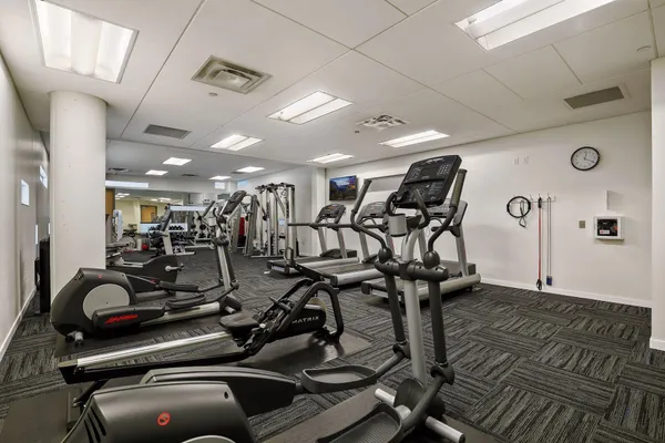 $349,900 | 8151 33rd Avenue South, Unit 706, Bloomington, MN 55425