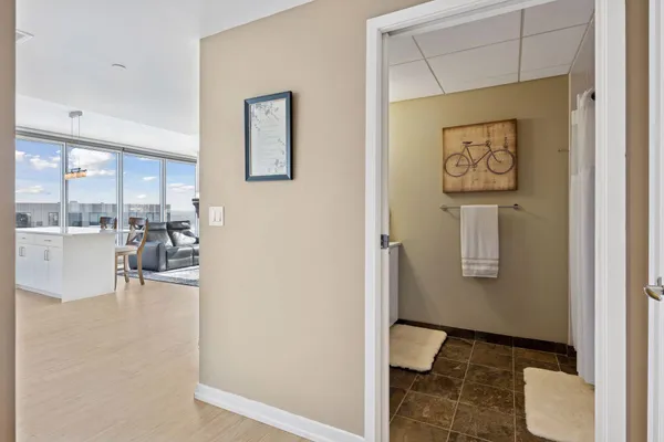 $349,900 | 8151 33rd Avenue South, Unit 706, Bloomington, MN 55425