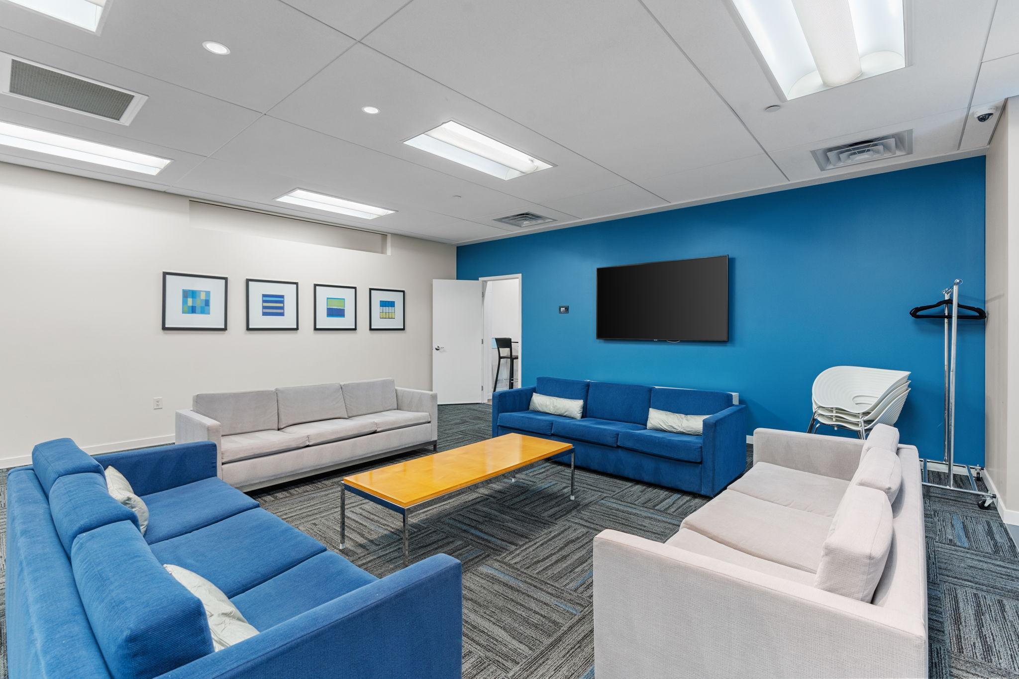 8151 33rd Avenue South, Unit 706 Bloomington, MN 55425 - Photo 26 of 35