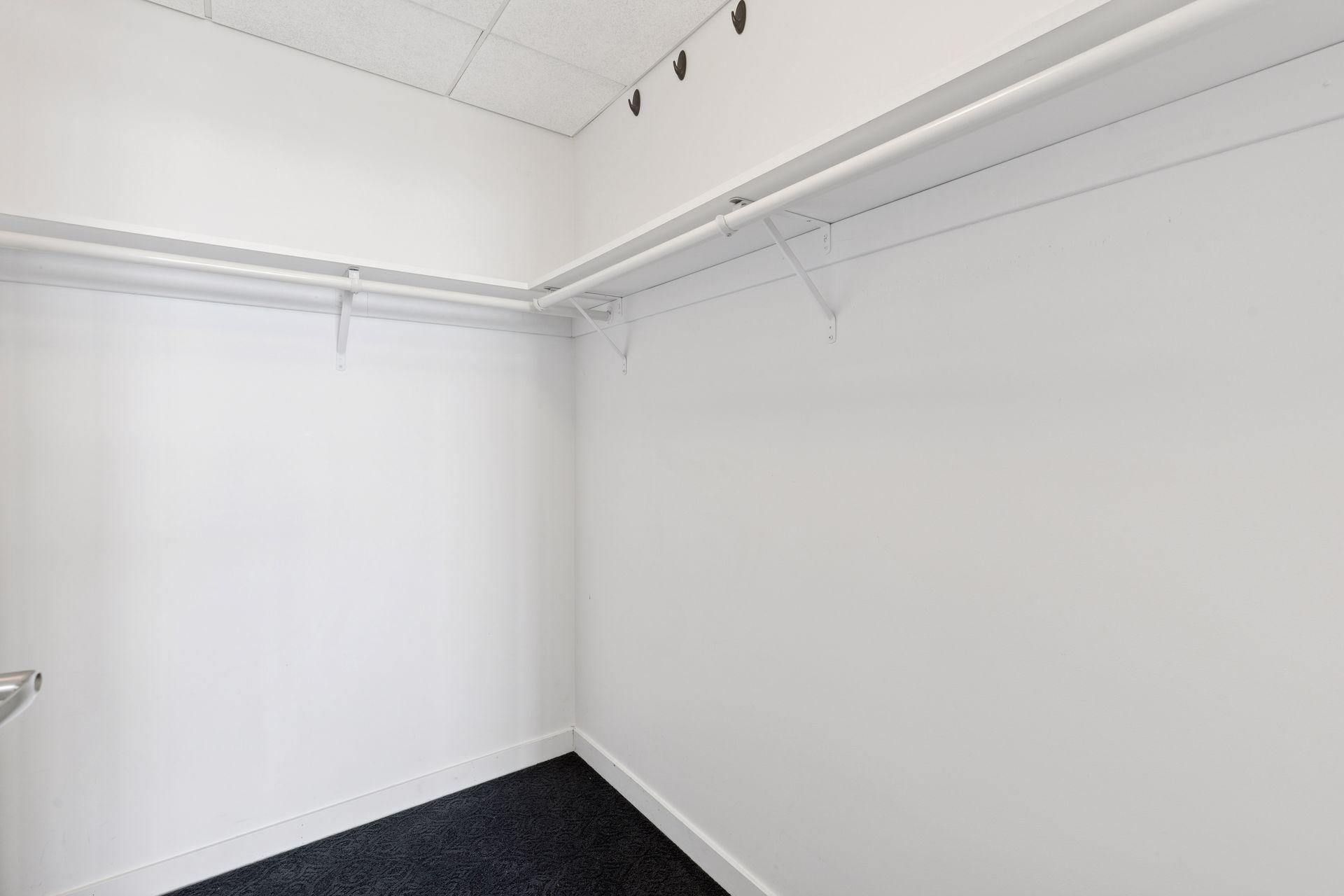 8151 33rd Avenue South, Unit 706 Bloomington, MN 55425 - Photo 30 of 59