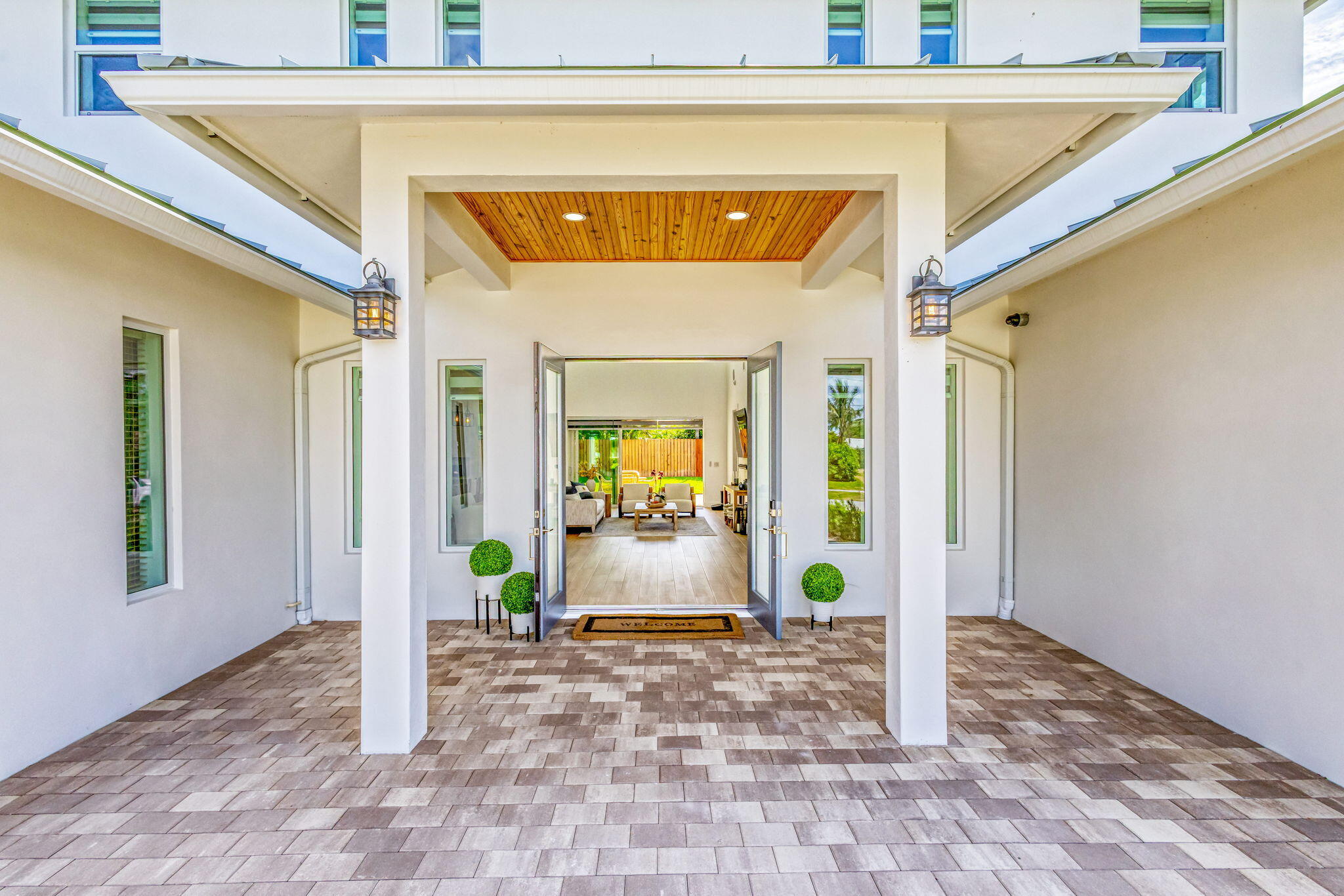 12952 Drayton Road North Palm Beach, FL 33408 - Photo 11 of 109 10-web-or-mls-5D1A8901_HDR