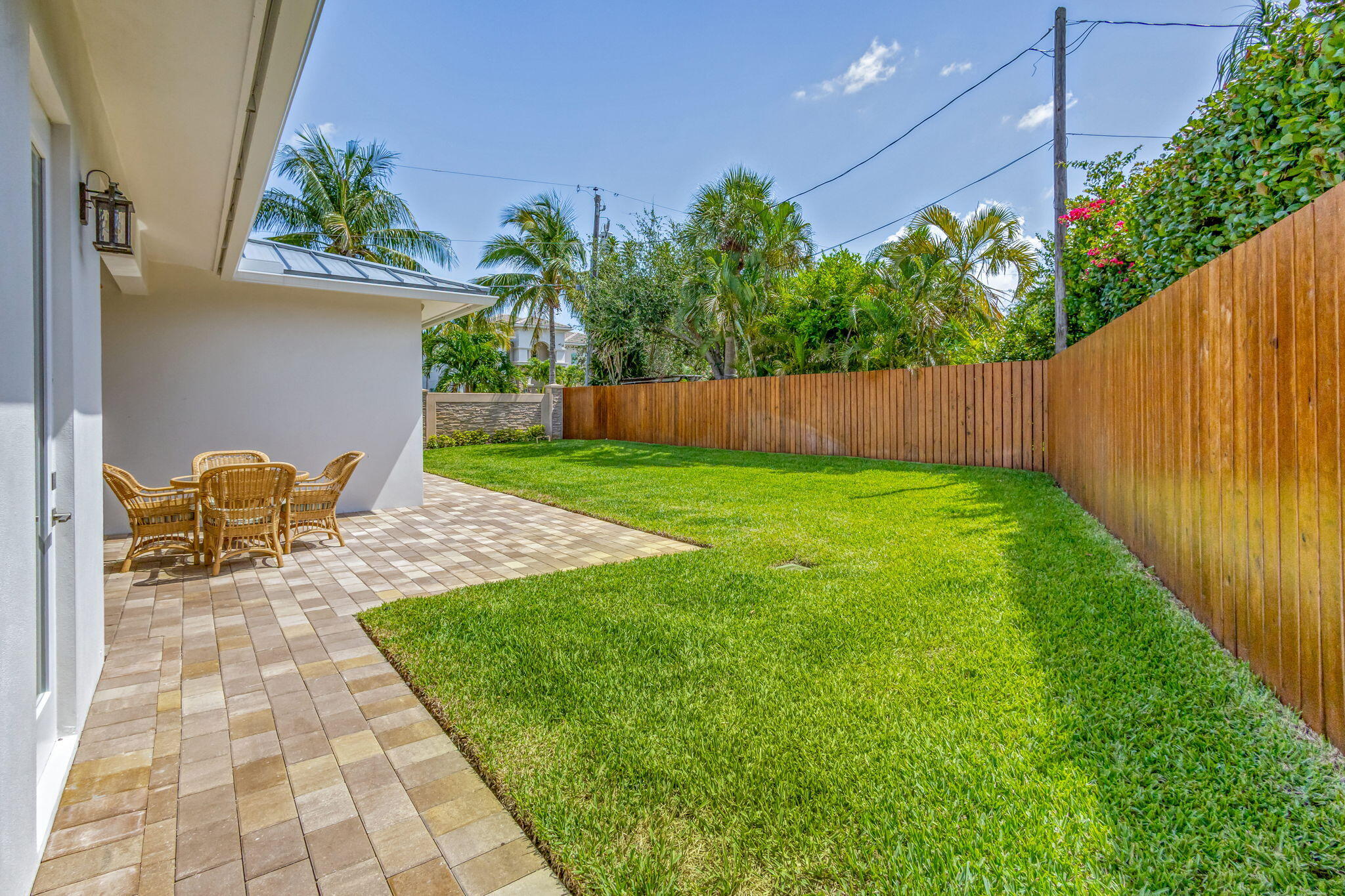 12952 Drayton Road North Palm Beach, FL 33408 - Photo 85 of 109 a view of yard with patio