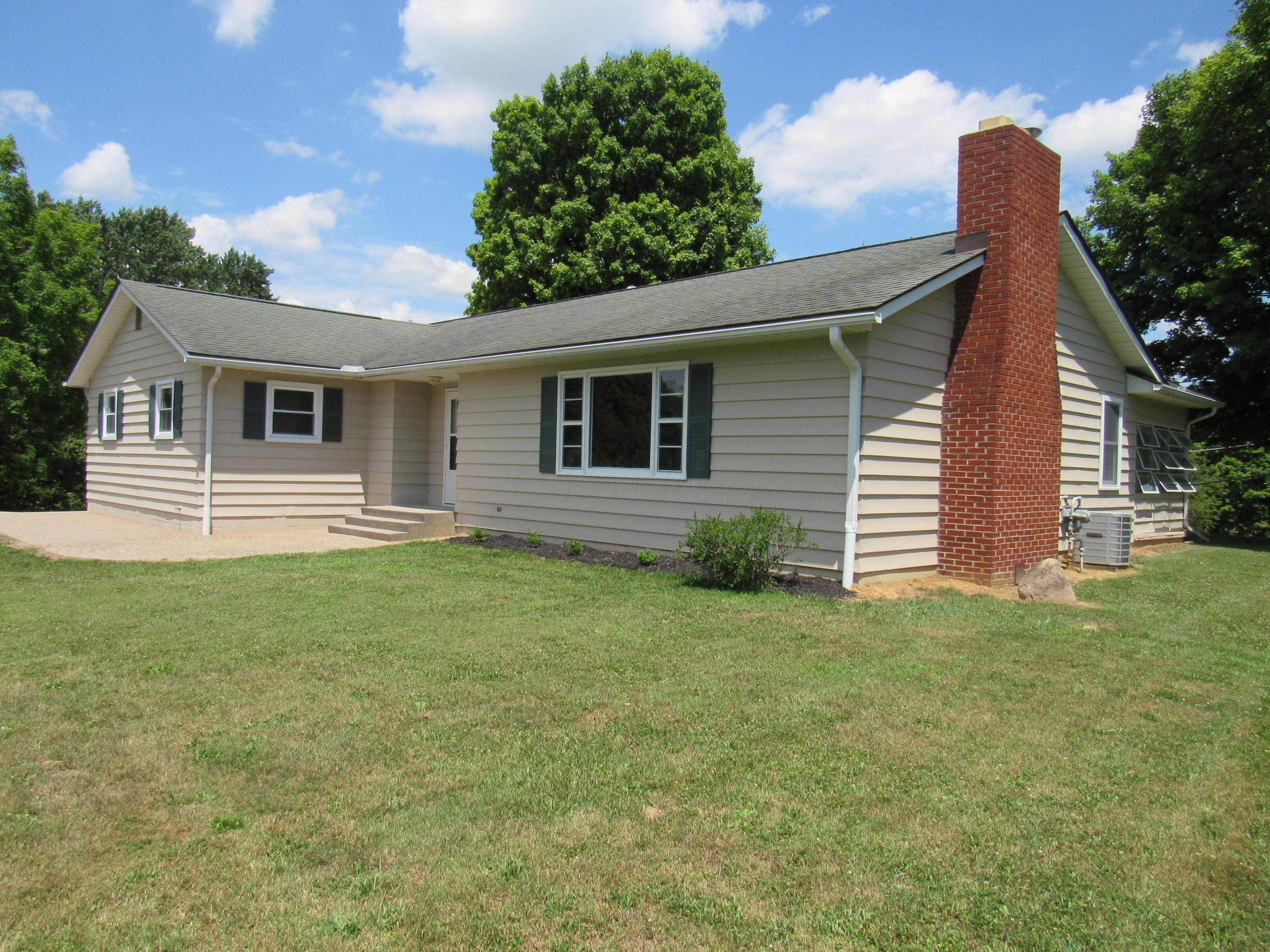 179 Overdrive Road Newark, OH 43056 - Photo 3 of 39
