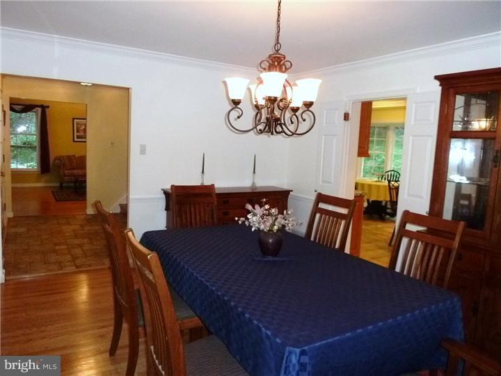 822 Old State Road Berwyn, PA 19312 - Photo 7 of 24 Dining Room