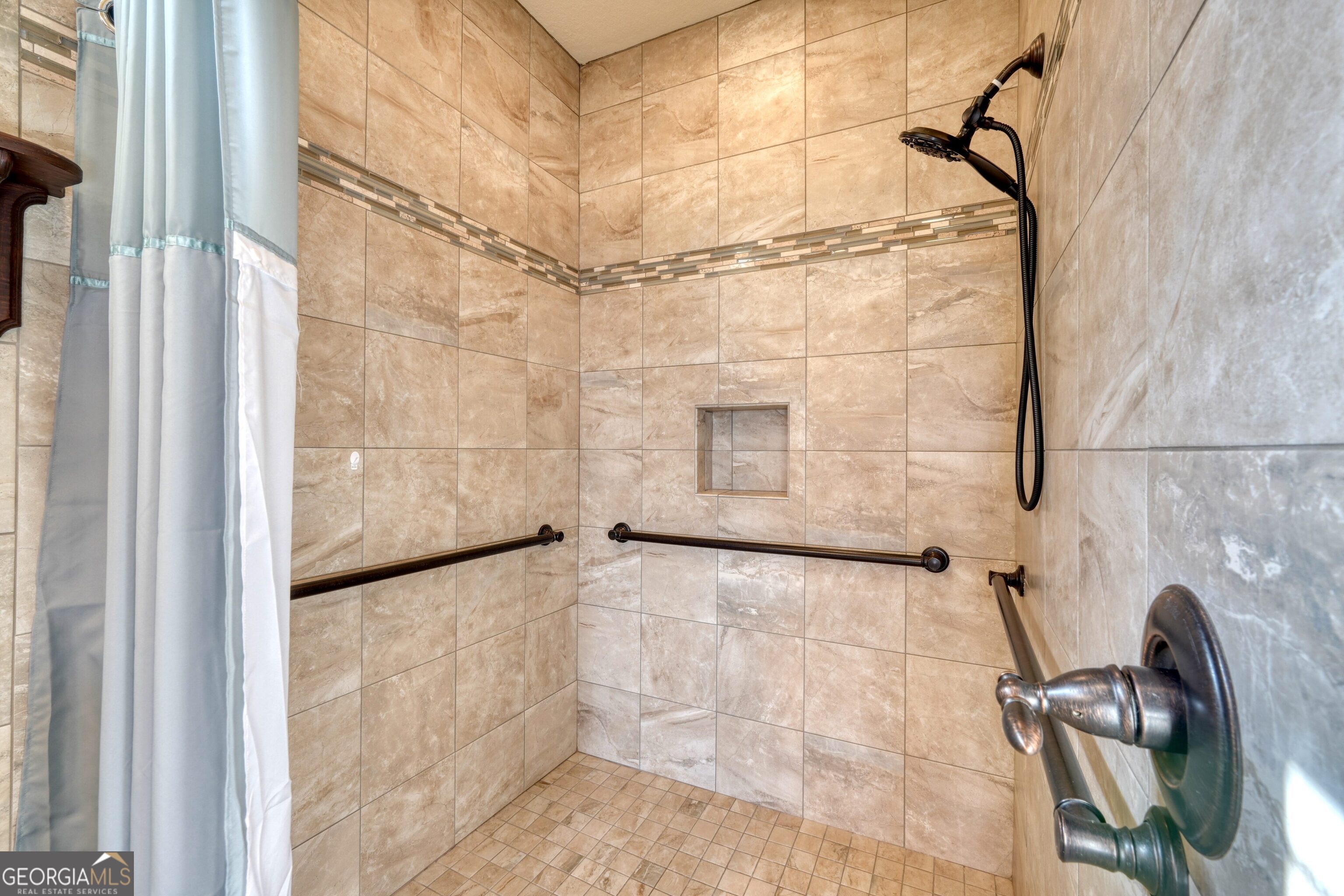 197 Eagles View Road Hayesville, NC 28904 - Photo 32 of 70 Gallery Image 32