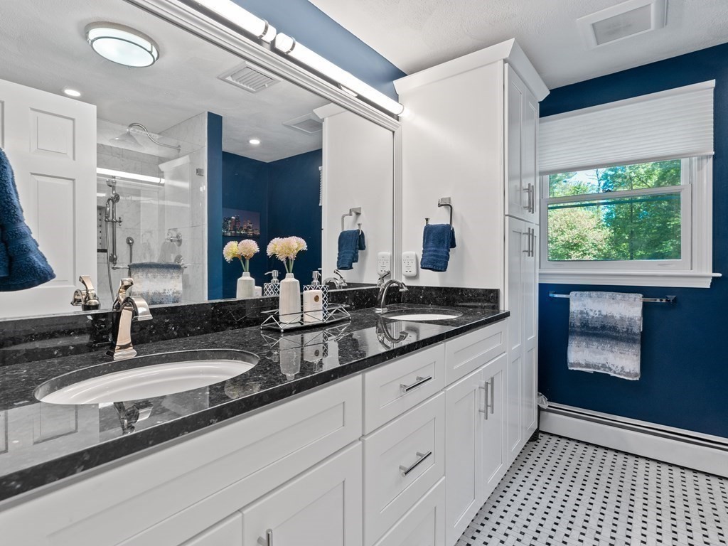 112 Tucker Farm Road North Andover, MA 01845 - Photo 24 of 36 Gallery Image 24