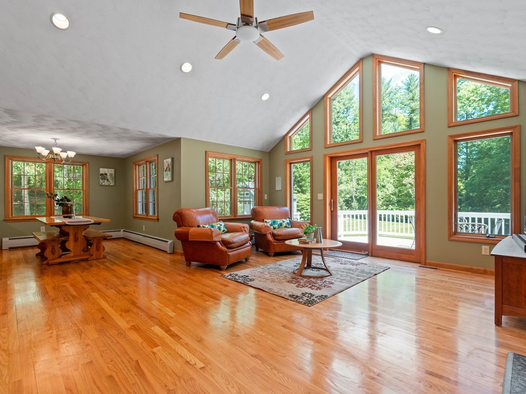 112 Tucker Farm Road North Andover, MA 01845 - Photo 7 of 36 Gallery Image 7